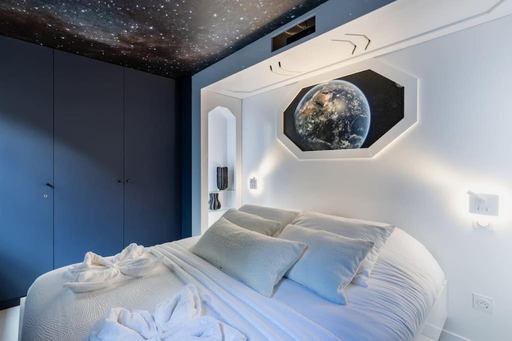 Galaxy La Tete Dans Les Etoiles Apartman Riom Kültér fotó
